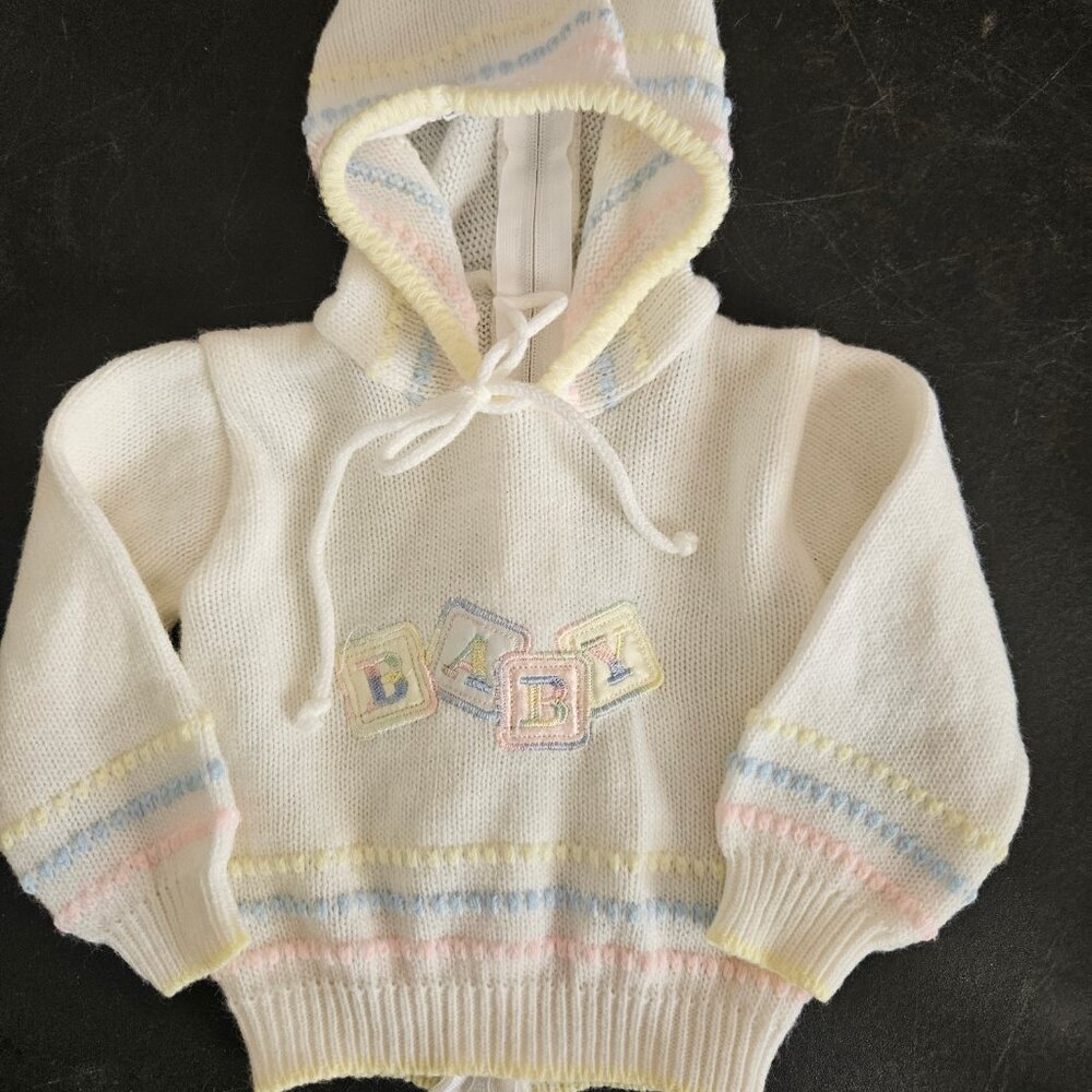VINTAGE INAFANT 0-6 MONTHS ZIP UP LIGHT YELLOW SWEATER